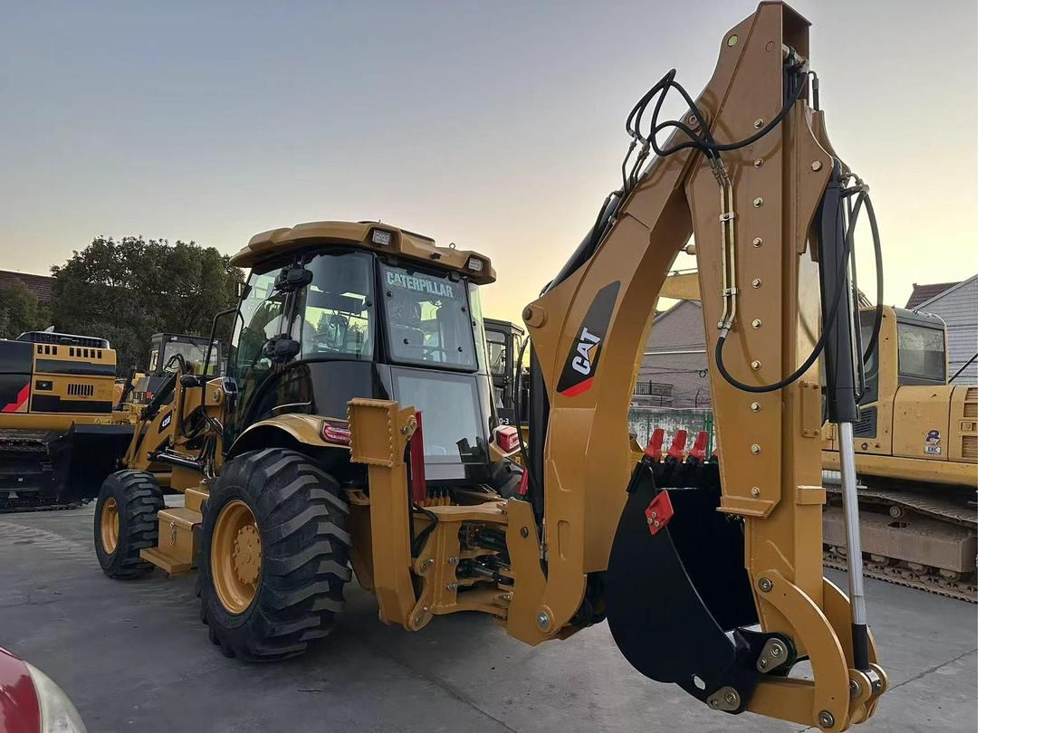 Retroexcavadora CAT 420F